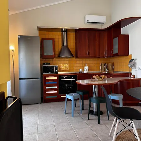 Сasa de vacaciones Naos Family House , Paralia Ofriniou